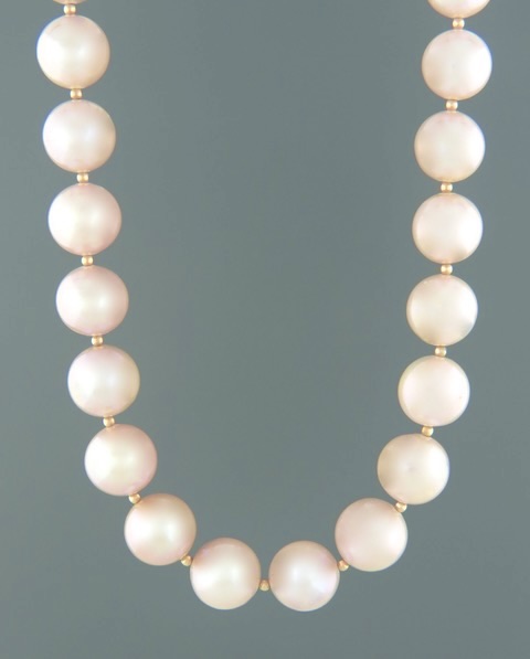 11-12mm Pink Pacific Pearl with Gold beads - Y029