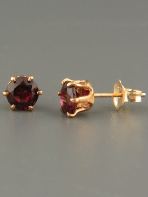 Garnet Earrings - Gold stud - 5mm stones - G505G