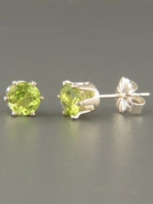 Peridot Earrings - Sterling Silver stud - 5mm stones - P505