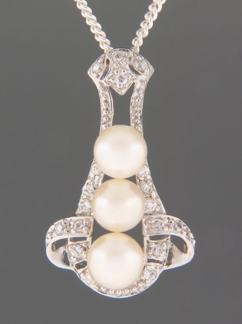 Pacific Pearl Pendant with Zircon - Sterling Silver - Y464