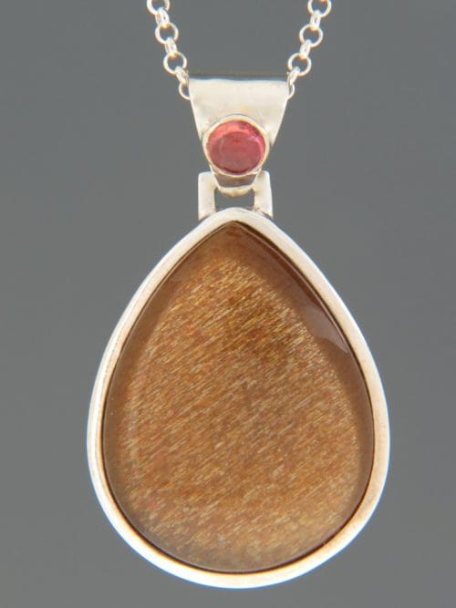 Sunstone Pendant - Sterling Silver - SUN302