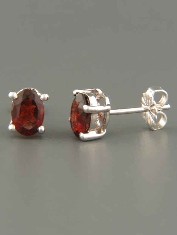 Garnet Earrings - Sterling Silver stud - 5x7mm stones - G607