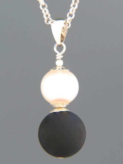 Onyx & Pearl Pendant - Sterling Silver - OX364