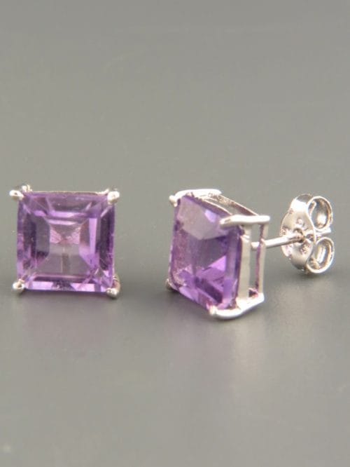 Amethyst Earrings - Sterling Silver stud - 8mm stones - A667