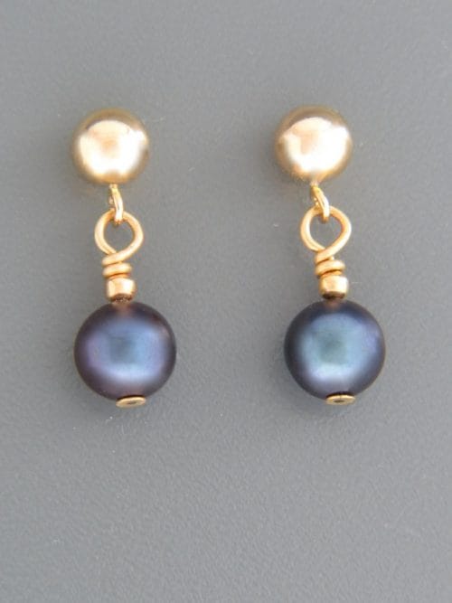 6mm Dark Pacific Pearl Stud Earrings - 14ct Gold Filled - YD6ZZG