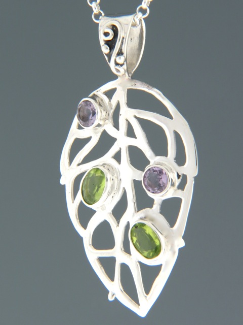 Peridot & Amethyst Pendant - Sterling Silver - P342
