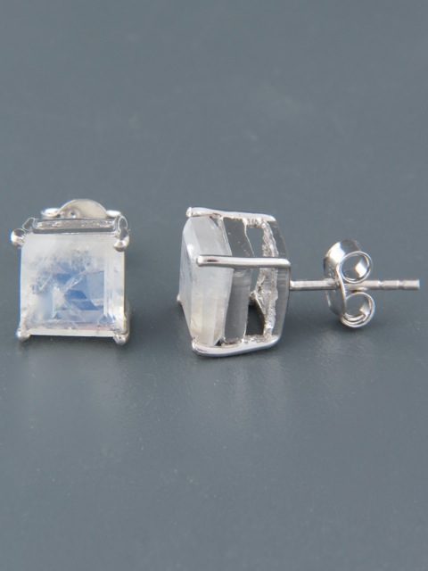 Moonstone Earrings - Sterling Silver stud - 8mm stones - MS511