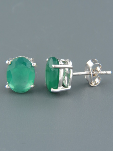 Green Agate Earrings - Sterling Silver stud - 7x9mm stones - AG519