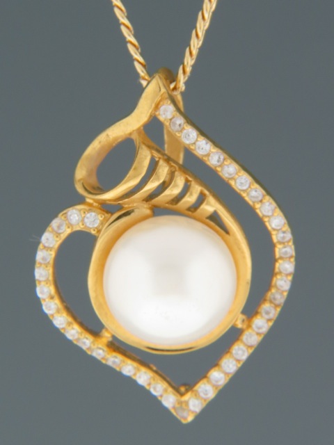 Pacific Pearl Pendant with Zircon - Gold Vermeil - Y309GV