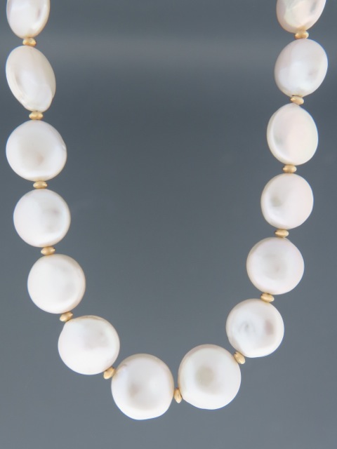 15mm Coin Pearl Necklace with Gold beads - Y005