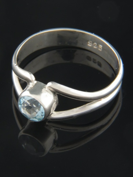 Blue Topaz Ring - Sterling Silver - BT101R
