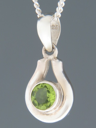 Peridot Pendant - Sterling Silver - P306