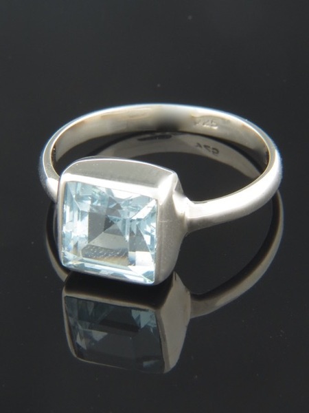 Blue Topaz Ring - Sterling Silver - BT107R