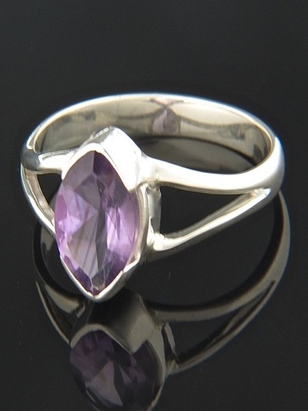Amethyst Ring - Sterling Silver - A126R