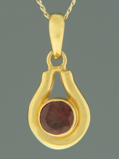 Garnet Pendant - Gold Vermeil - G305GV