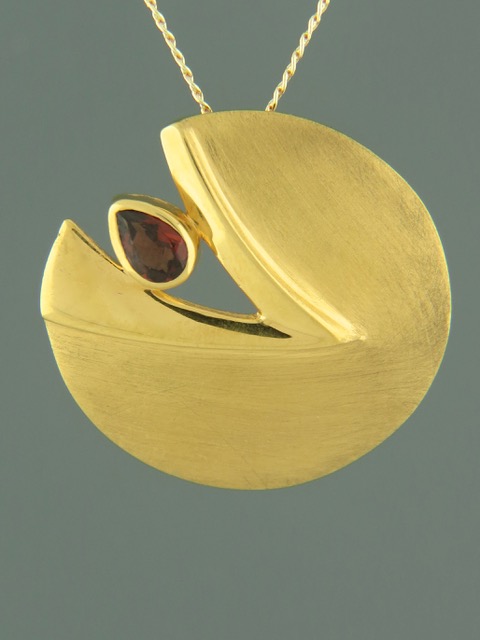 Garnet Pendant - Gold Vermeil - G304GV