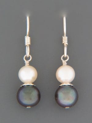 8mm Dark & White Pacific Pearl Earrings - Sterling Silver - YD8W6S