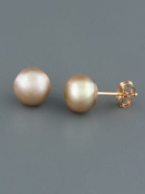 8mm Champagne Pacific Pearl Stud Earrings - Gold - YG8ZG
