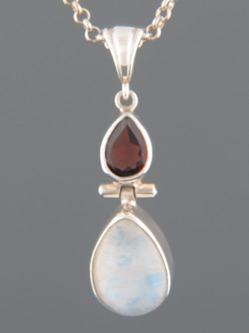 Moonstone Pendant with Garnet - Sterling Silver - MS407