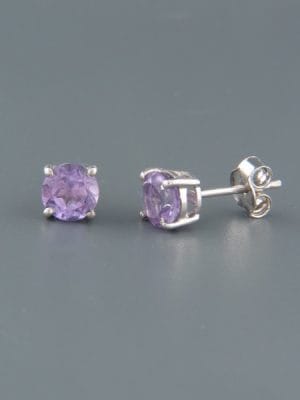 Amethyst Earrings - Sterling Silver stud - 6mm stones - A687