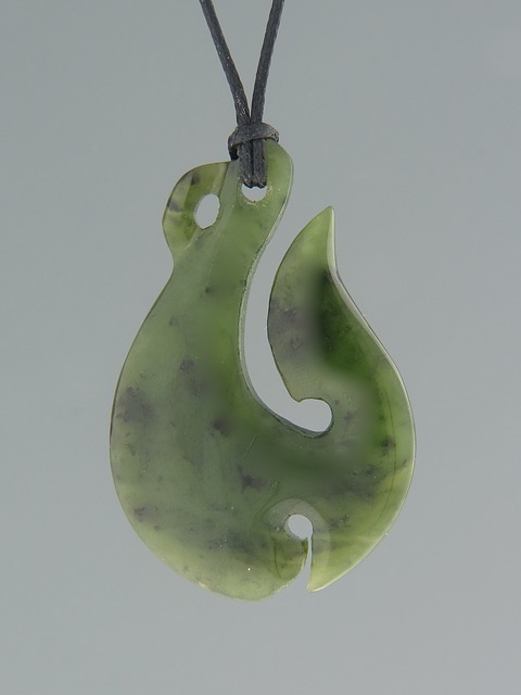 Jade Fish hook (large) - JH3