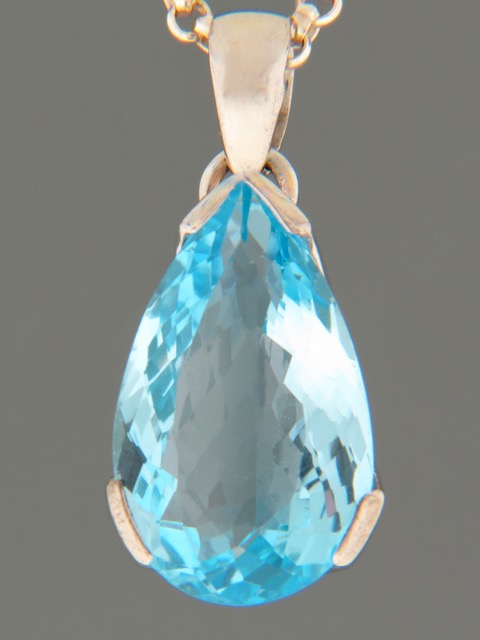 Blue Topaz Pendant - Sterling Silver - BT333