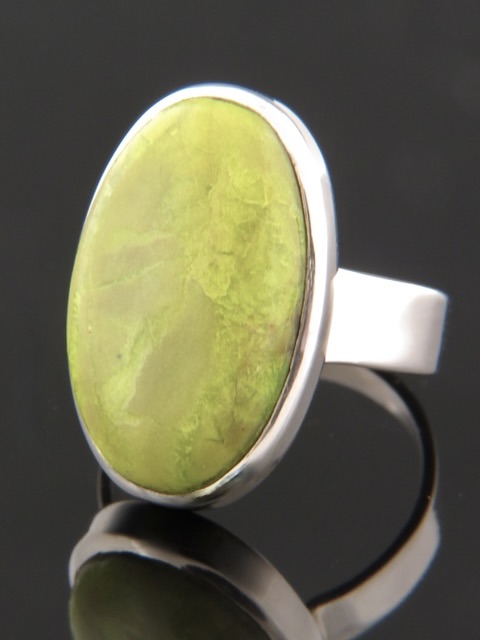 Gaspeite Ring - Sterling Silver - GA104R