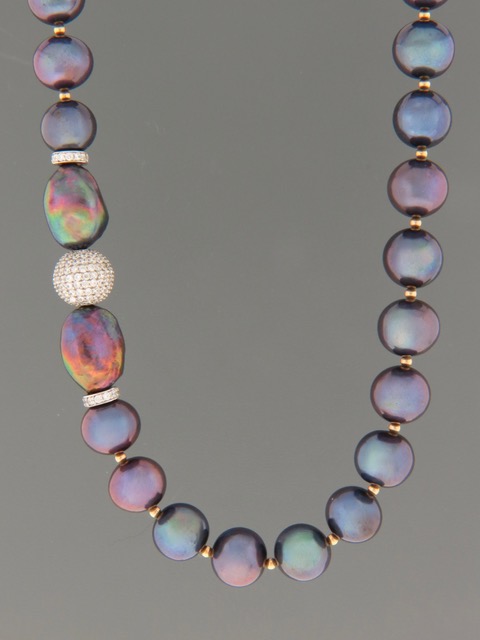 10mm Pearl Necklace with Swarovski Crystal and Gold beads - Y003