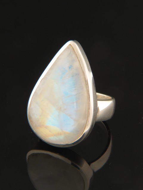 Moonstone Ring - Sterling Silver - MS120R