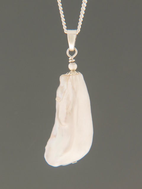 Baroque Pacific Pearl Pendant - Sterling Silver - Y456