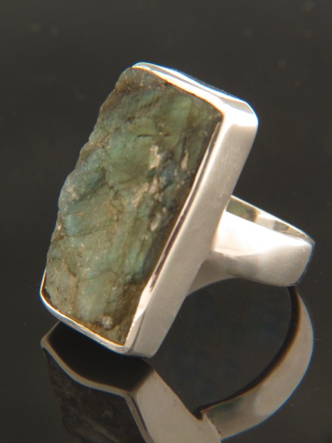 Raw Labradorite Ring - Sterling Silver - LAB106R